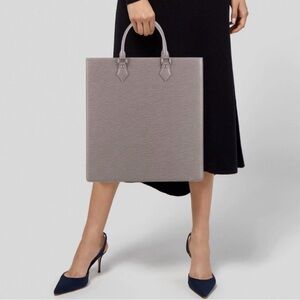 Louis Vuitton Sophisticated Gray Tote
